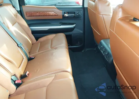 2016 Toyota Tundra Crewmax 1794/Platinum z USA, uszkodzony, nr VIN 5TFGW5F15GX206832